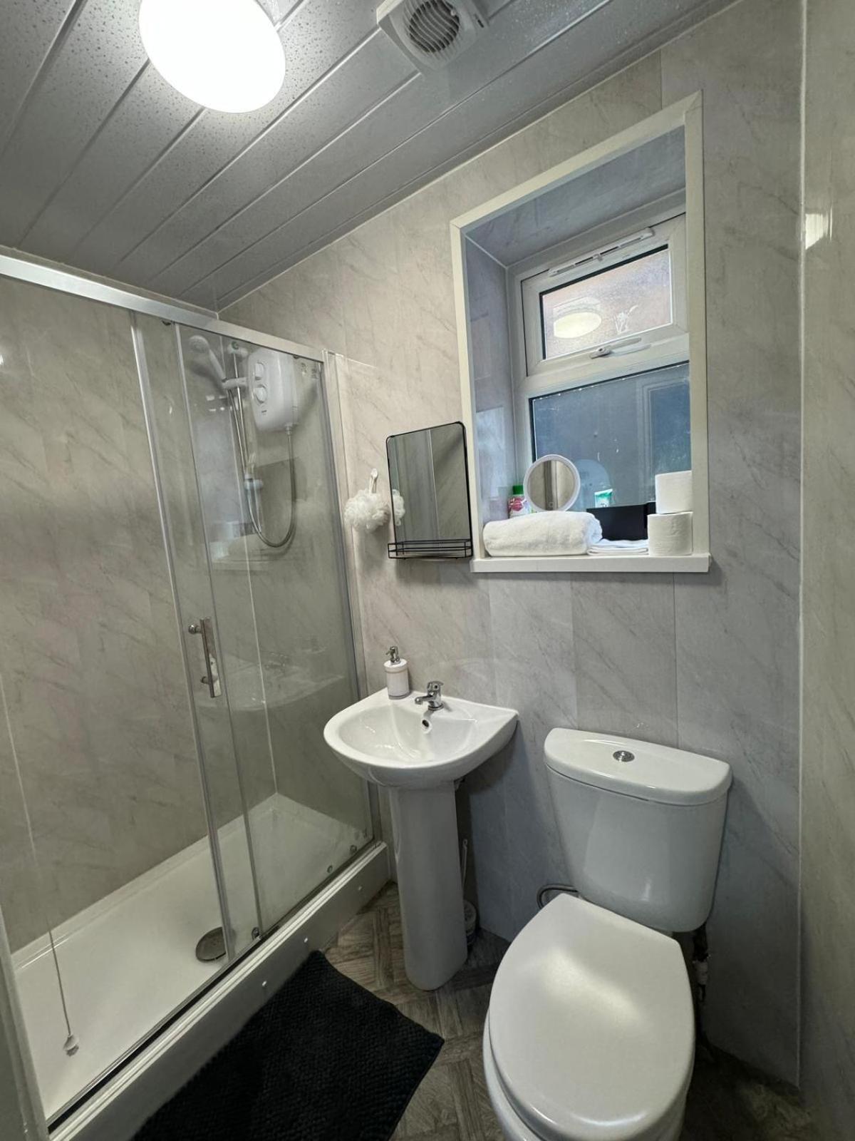 1 Bedroom Kitchen Flat Nottingham Exterior photo
