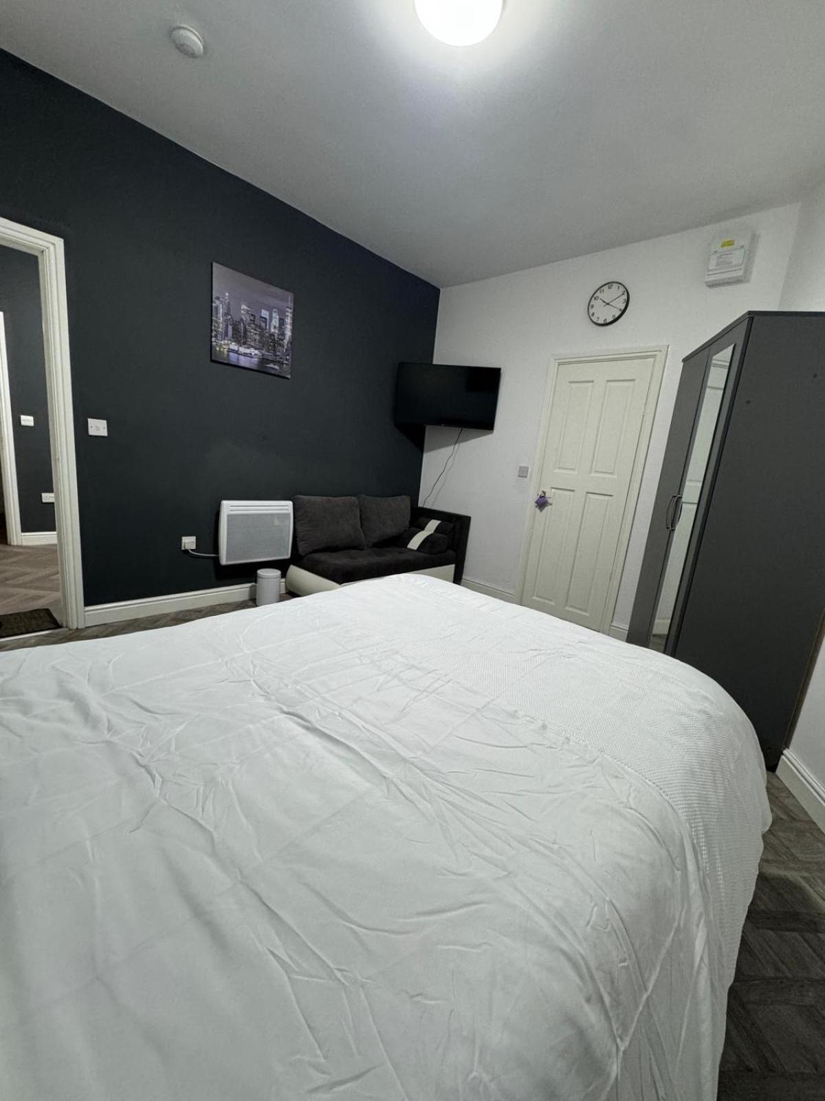1 Bedroom Kitchen Flat Nottingham Exterior photo